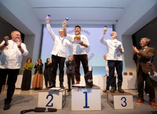 Ton Cortés premiato campione del mondo del panettone tradizionale
